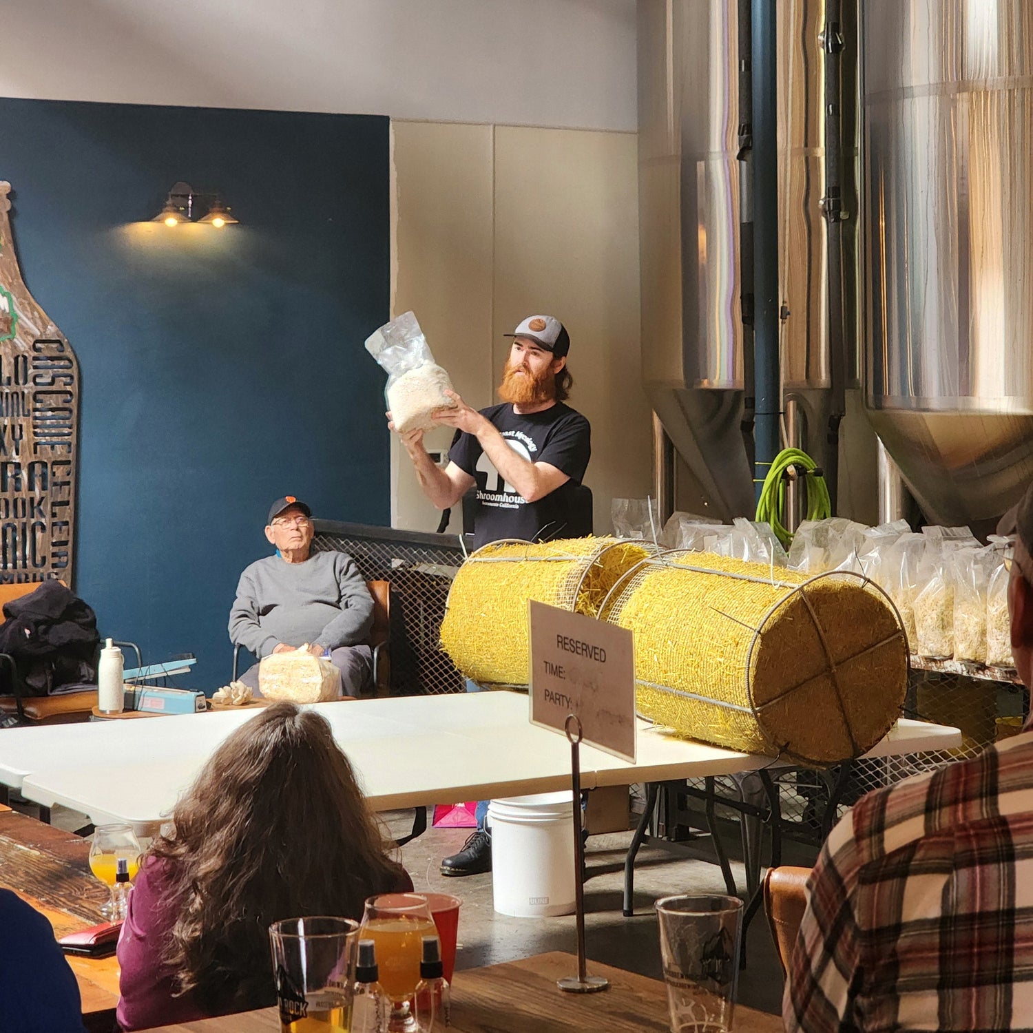 1/3 Mushroom Cultivation Workshop at Fort Rock